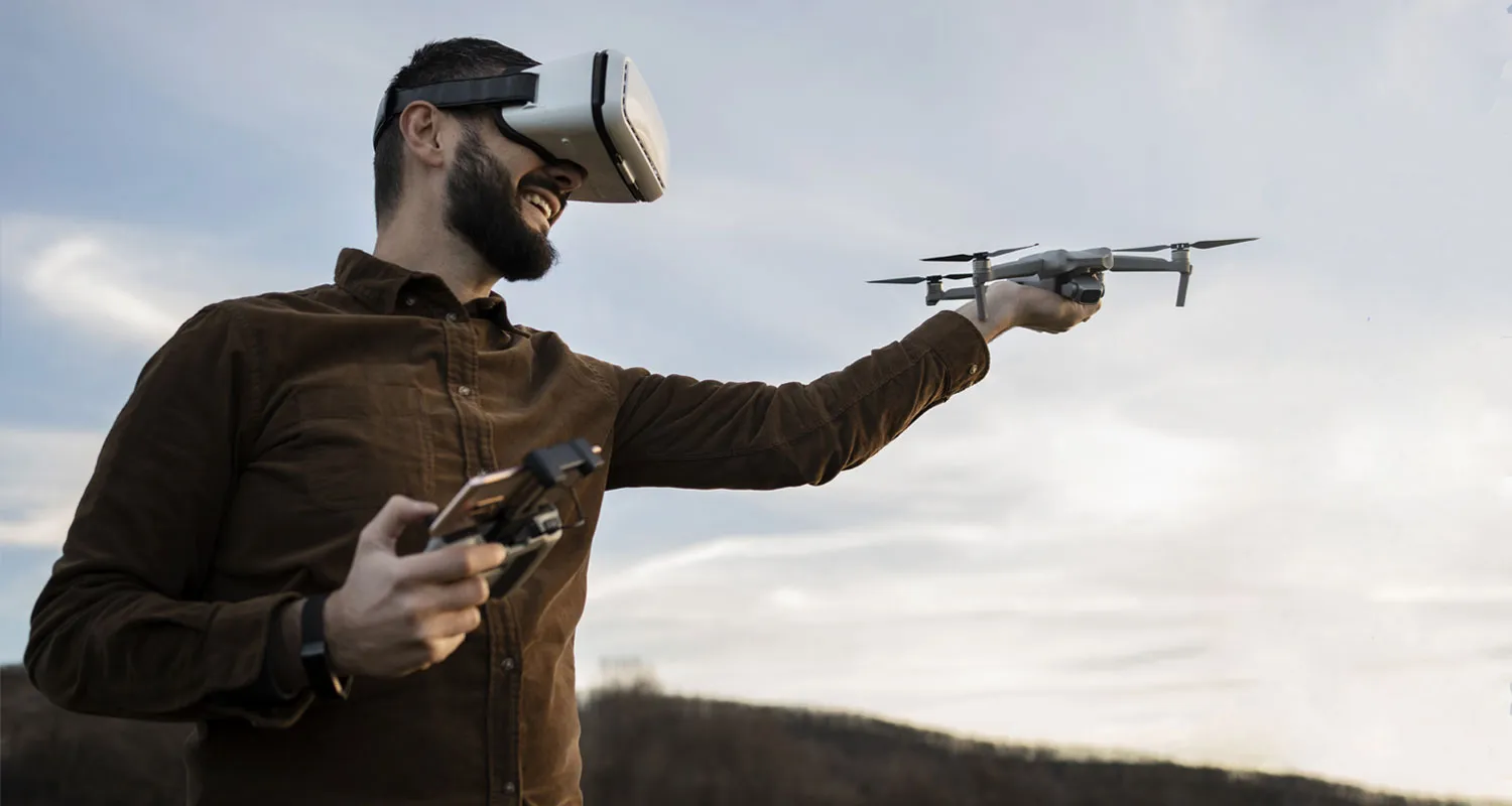 Оператор FPV дрона