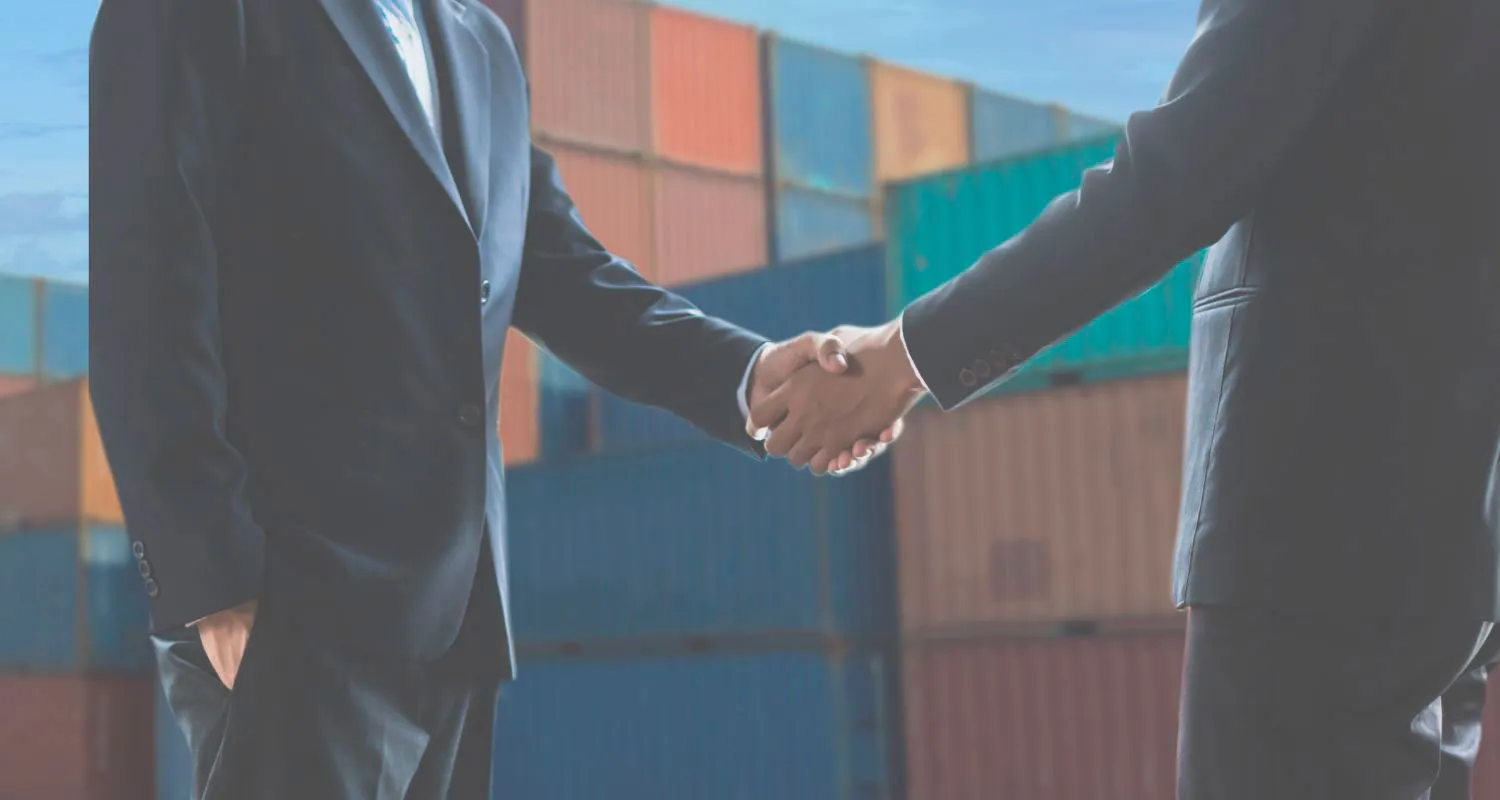 Восемь тысяч правонарушений и встреча уральских таможенников с коллегами из Казахстана