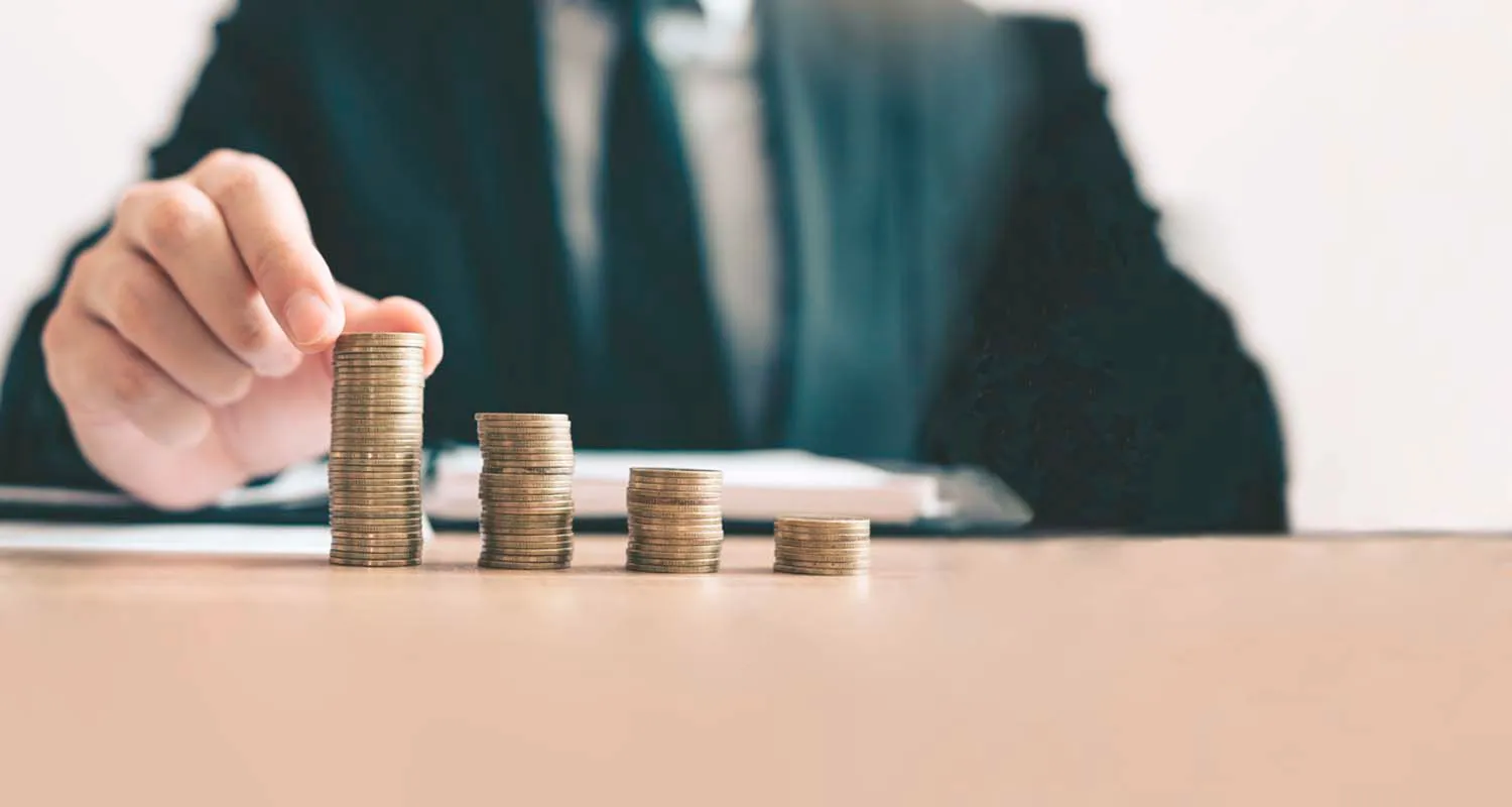 Дополнительные требования к участникам закупок и списание неустойки: Минфин разъяснил порядок действий заказчика