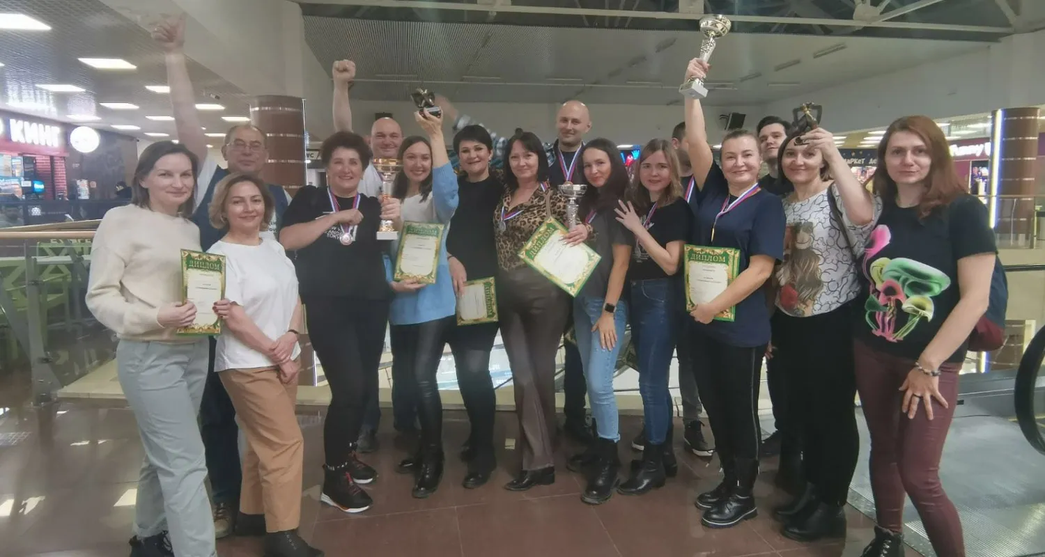 Корпоративный батл по боулингу между командами наших учебных центров