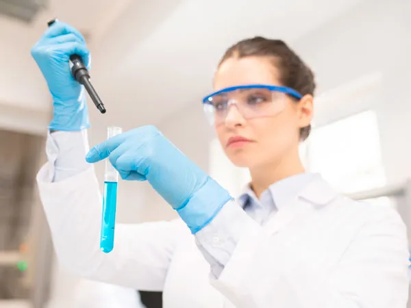 Обучение по охране труда при работе с  сильнодействующими и ядовитыми веществами