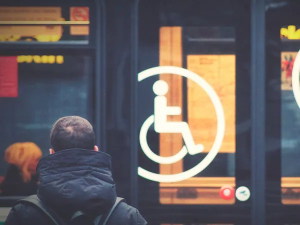 Обучение инструкторов по помощи инвалидам и лицам с ОВЗ на транспорте