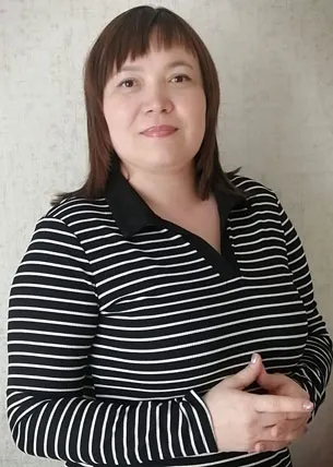Фотография специалиста по обучению Габдулхакова Дина Шамилевна